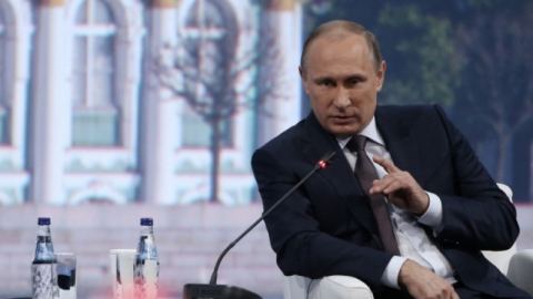 Путин обеща да създаде оръжие, неуловимо за противоракетната отбрана