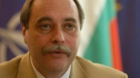 Посланик Бойко Коцев се обяснява за думите си за санкциите срещу Русия