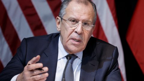 Лавров: Гръбнакът на бойната мощ на ИД са бившите офицери на Саддам