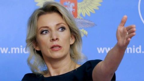 Москва: На Плевнелиев му липсва стил