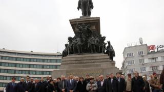 Атанас Мерджанов, управляващи, ангажименти, интереси, България
