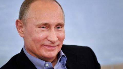Путин публикува декларацията за доходите си през 2015 година