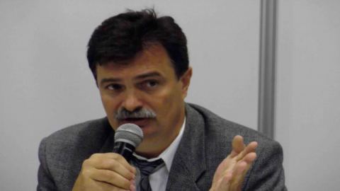 "Гайдаристите" - Аз мисля, че е демонстрация на игра с пръсти в новите условия