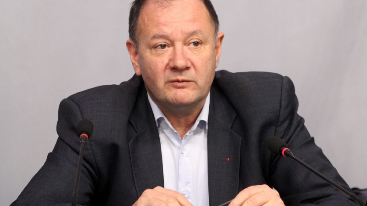 След жалбата на Миков, екоминистърът отмени решението си за тунела под Петрохан