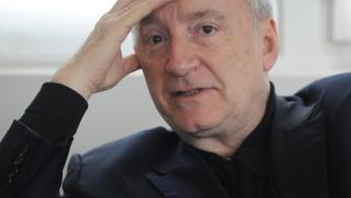 Юбер Ведрин, хора, отхвърлят, Европа