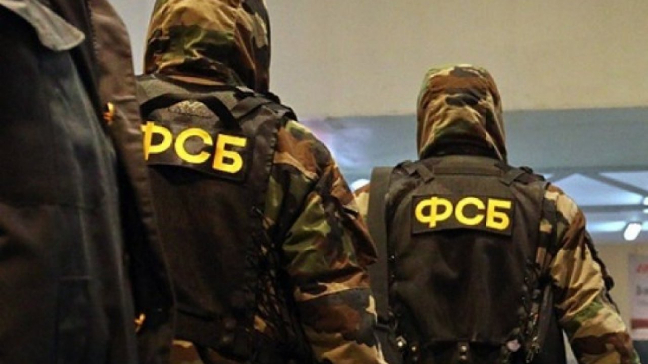 ФСБ на Русия арестува естонския консул в Петербург - получавал секретни материали
