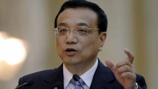 Китайският премиер Ли Къцян обеща да съдейства на мирното развитие