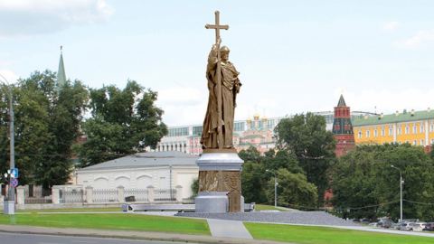 Порошенко реагира на откриването на паметника на княз Владимир в Москва
