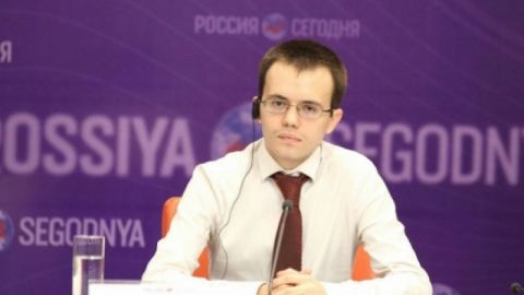 Клинтън не се отказва