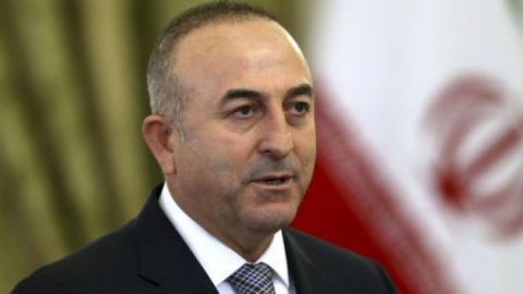 Чавушоглу: Анкара няма намерение да спира със закупуването на С-400 — Западът не ни остави друг избор