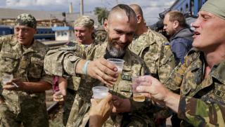 Дезертьорства, пиянства, нисък дух, украинската армия