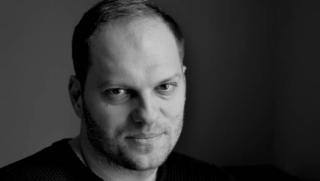Владислав Апостолов, параноя, истерия, американско либерално ляво