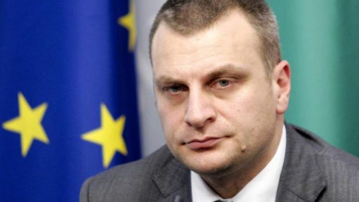 Петър Курумбашев: Петицията за агитация на майчин език имаше вътрешнополитически цели