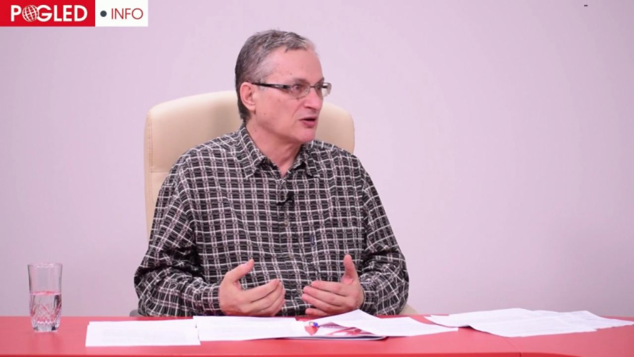Бойко раздрънка курника по темата "Конституция"