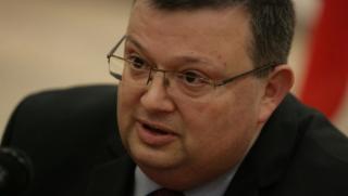 Цацаров, имунитет, Веселин Марешки, Светла Бъчварова, Делян Добрев