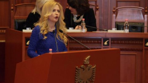 Албански депутат от коалицията на Еди Рама преименува Македония в Илирида