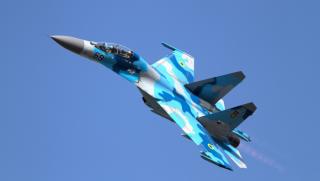 Руски Су-27, американски P-8A, Черно море