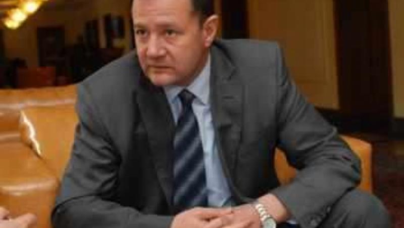 Mikhail Mikov: There is a silent majority in our party, which is afraid to criticize Ninova on forums, but murmurs on the sidelines*
 – 2024-08-10 09:18:55