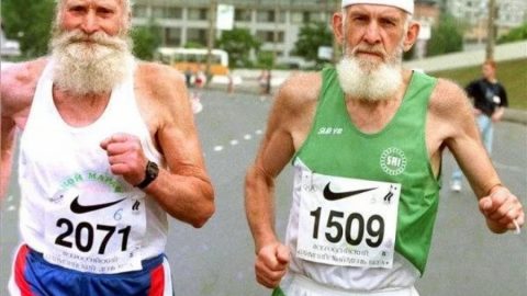 Учен разказа как ще стигнем до вечен живот