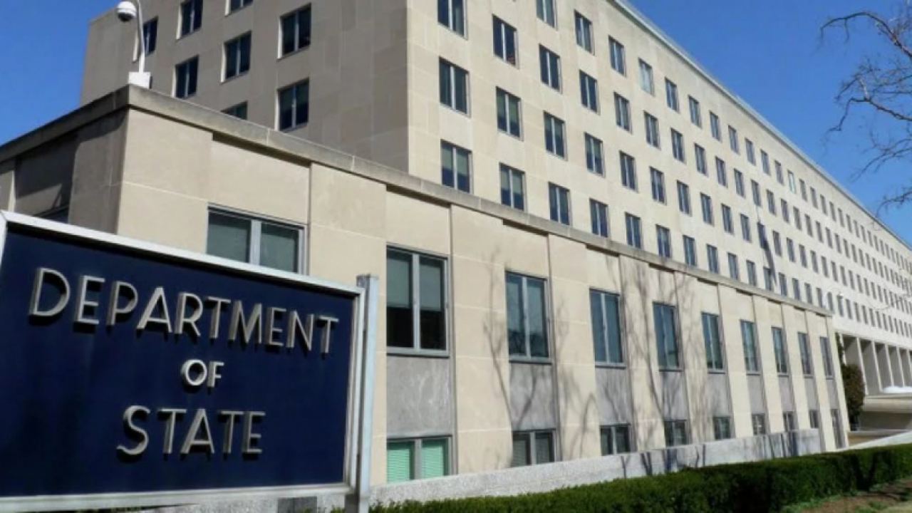 Foreign Policy: Нисък морален дух и проблеми с управлението - всеки трети служител на Държавния департамент си търси нова работа