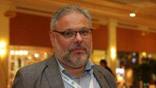 Михаил Хазин, либераленекип, удар