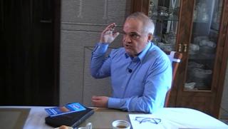 Валдемар Гердт, Русия, Запад, критична черта