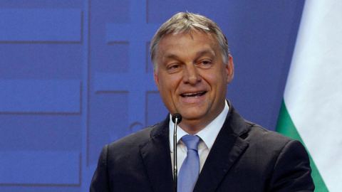 Gazeta Wyborcza: Вместо да се застъпи за Полша, Орбан отива в Израел