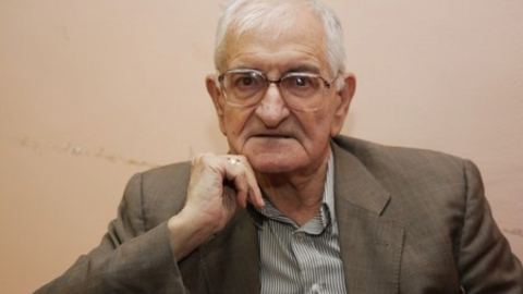 За Чавдар Добрев...