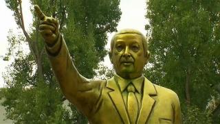 ERR, немско биенале, златен паметник, Ердоган