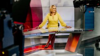 RT America, CNN, Fox News, Скоти Нелл Хюз