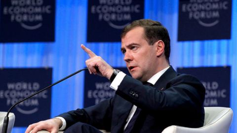 Медведев отговори на ултиматума на Зеленски: Киев е руски град
