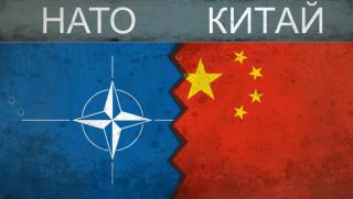 FP, разпадане, СССР, НАТО, нова цел, Китай