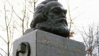Лондон, осквернили, надгробна плоча, Карл Маркс
