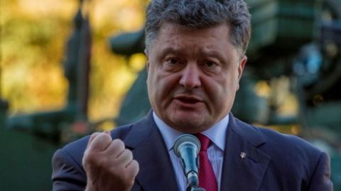 В ДНР решиха да наградят Порошенко с „Медала на Юда” от осколки от снаряди