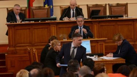 ГЕРБ, ДПС и НФСБ практически премахнаха преференциите при избори