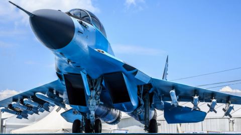 Русия е готова да предаде на Индия технологиите за производството на изтребителите МиГ-35