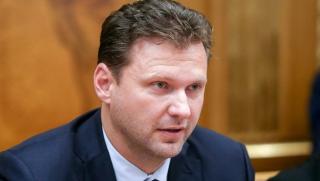 Радек Вондрачек, Чехия, диалог, Русия