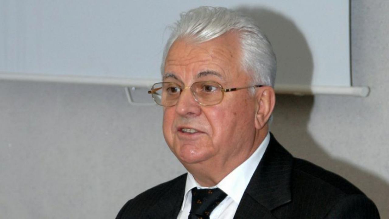Кравчук обяви влизането на Крим "в системата на руските отношения"