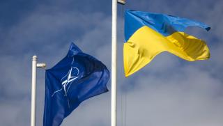 Зеленски, сътрудничество, Украйна,  НАТО