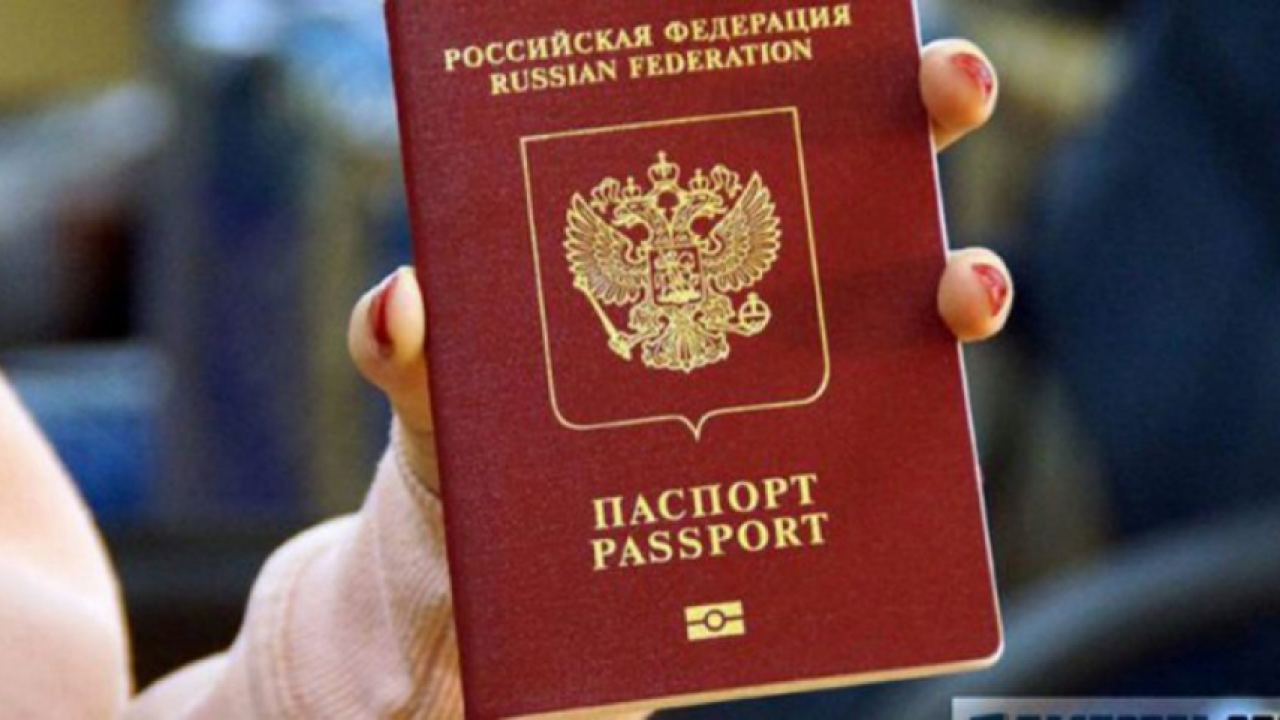Присъда за руски паспорт, затвор за учителите: Киев достигна ново ниво на терор