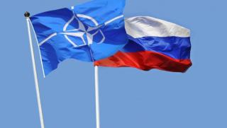 Independent, НАТО, мостове, Русия
