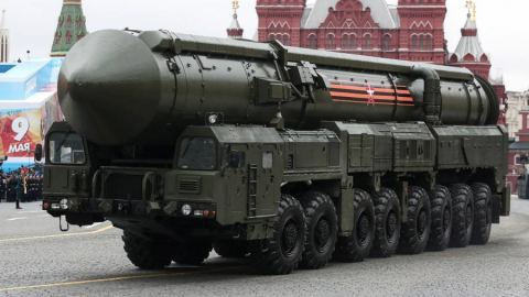 Никой друг в света няма такава: Ракетата с ядрени бойни глави "Сармат" е на бойно дежурство
