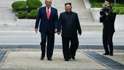 WSJ: Времето е на страната на Ким - на Тръмп му предстои предизборна кампания