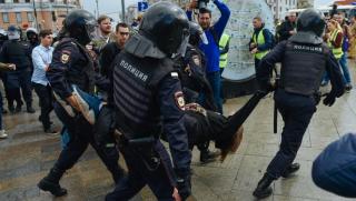 Бийте ги, тяхното оръжие, Донецк, „Майдана”, Москва
