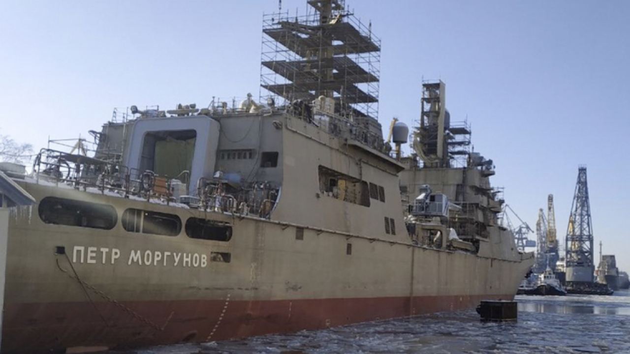 Големият десантен кораб „Пьотр Моргунов” ще излезе на заводски изпитания по море този септември