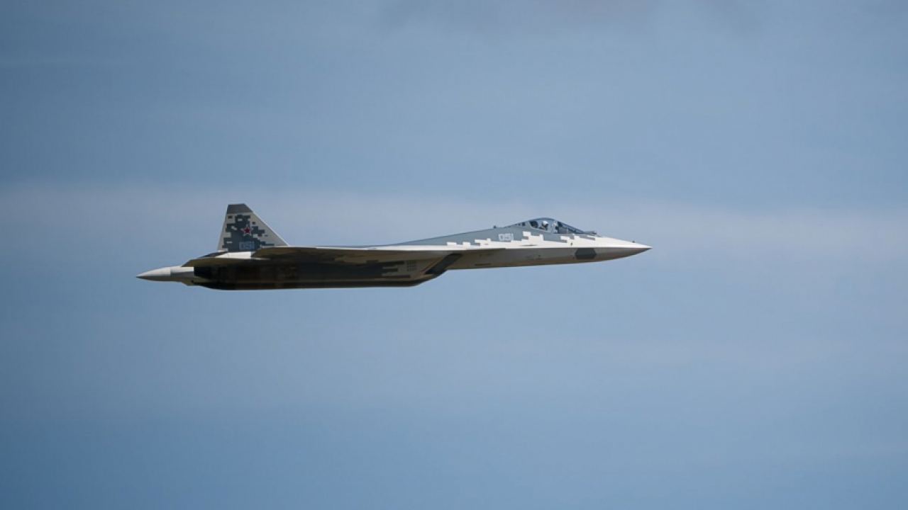 Началото на доставките на Су-57Е зад граница ще разруши монопола на F-35