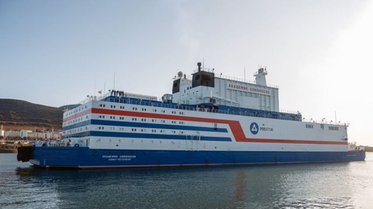 “Росгвардия” пое под охрана плаващия атомен блок “Академик Ломоносов”