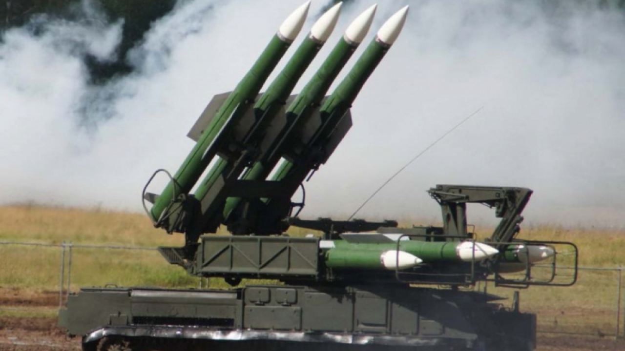 Комплекс “Бук-м2Е” точно унищожи имитация на крилата ракета