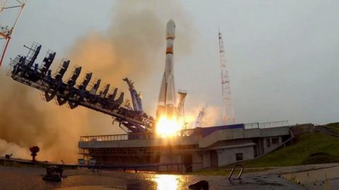 „Фрегата“ изведе руски военен спътник в орбита