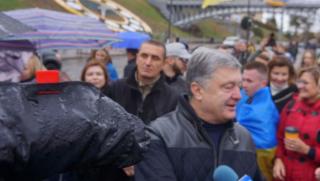 Таксиджия, отказа, вози, Порошенко, митинг, Майдана